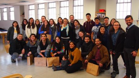 Estudiantes crean prototipos de diseño inclusivo bajo metodología de aprendizaje con comunidades