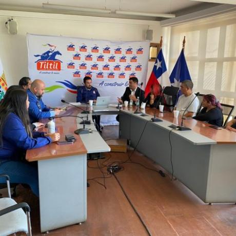 Proyecto Fondo VIME Estudiantil de Derecho realiza cierre entregando resultados a la comunidad de Tiltil