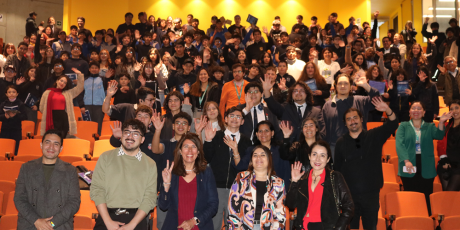 Décima edición de Revista Cambalache Usach acerca la inteligencia artificial a nuevas generaciones