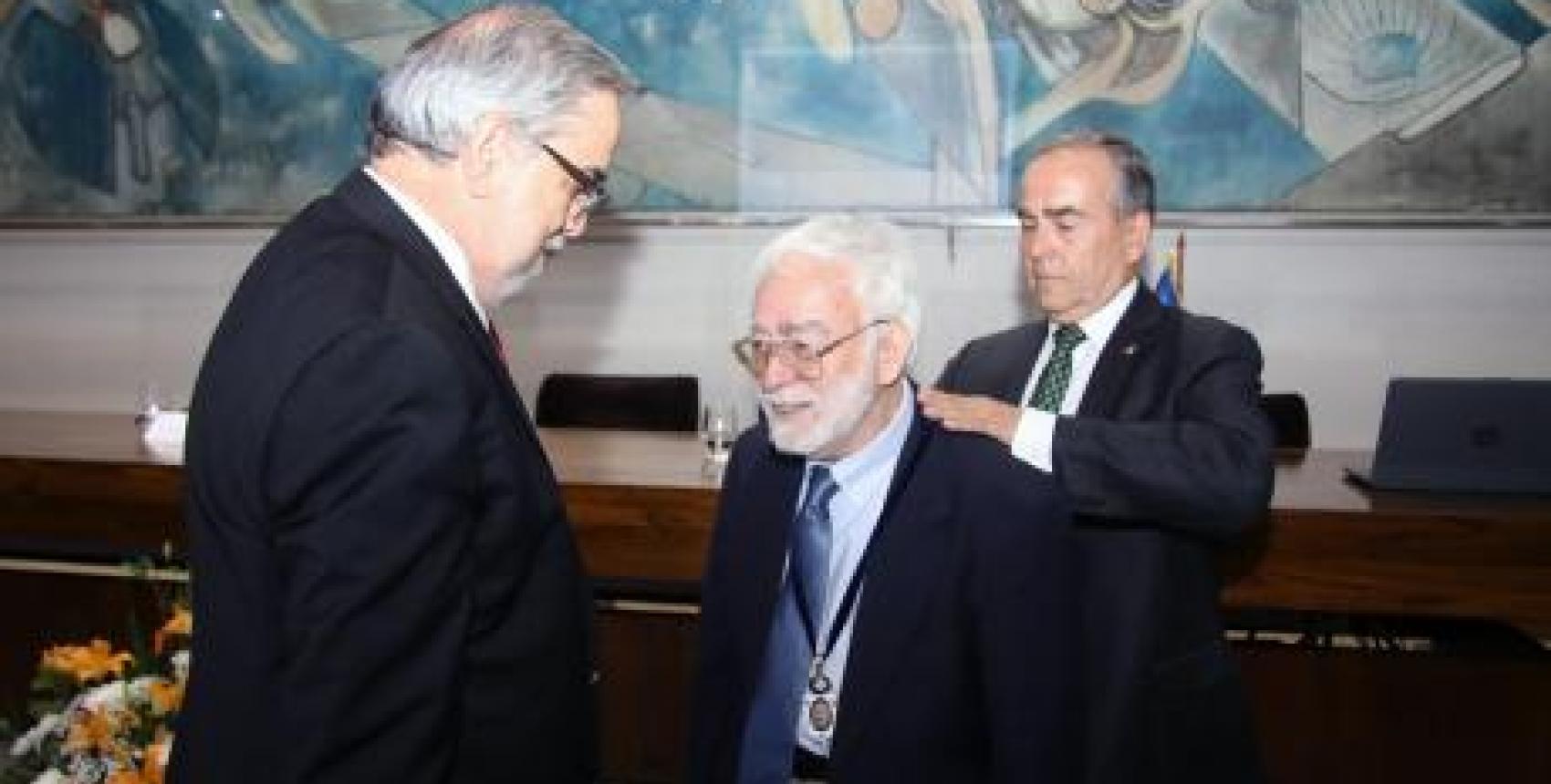 Ceremonia de Entrega Dr. Honoris Causa al Historiador Herbert Klein