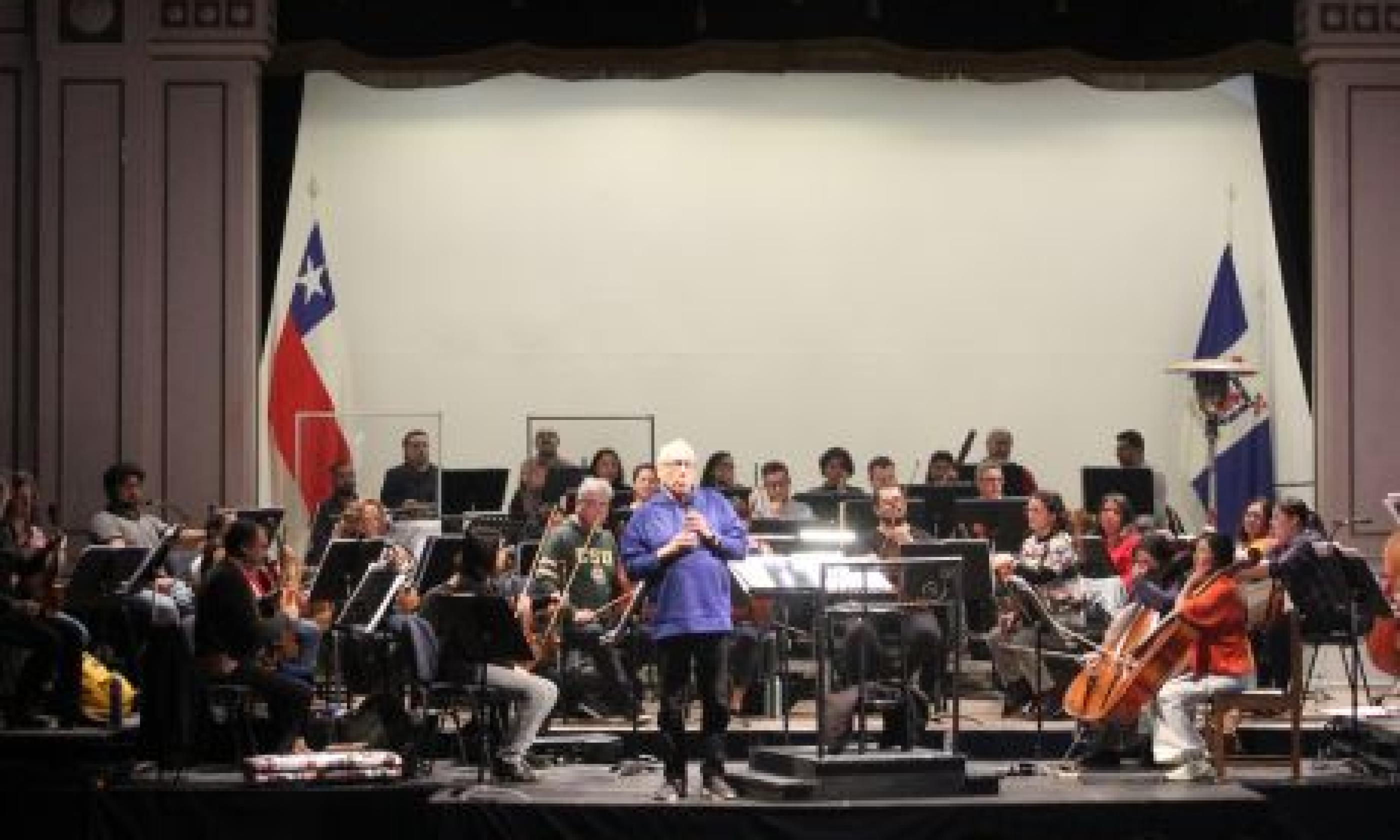 Ciclo de Conciertos Educativos de la Orquesta Clásica USACH reúne a más de 1300 estudiantes de 7mo y 8vo básico