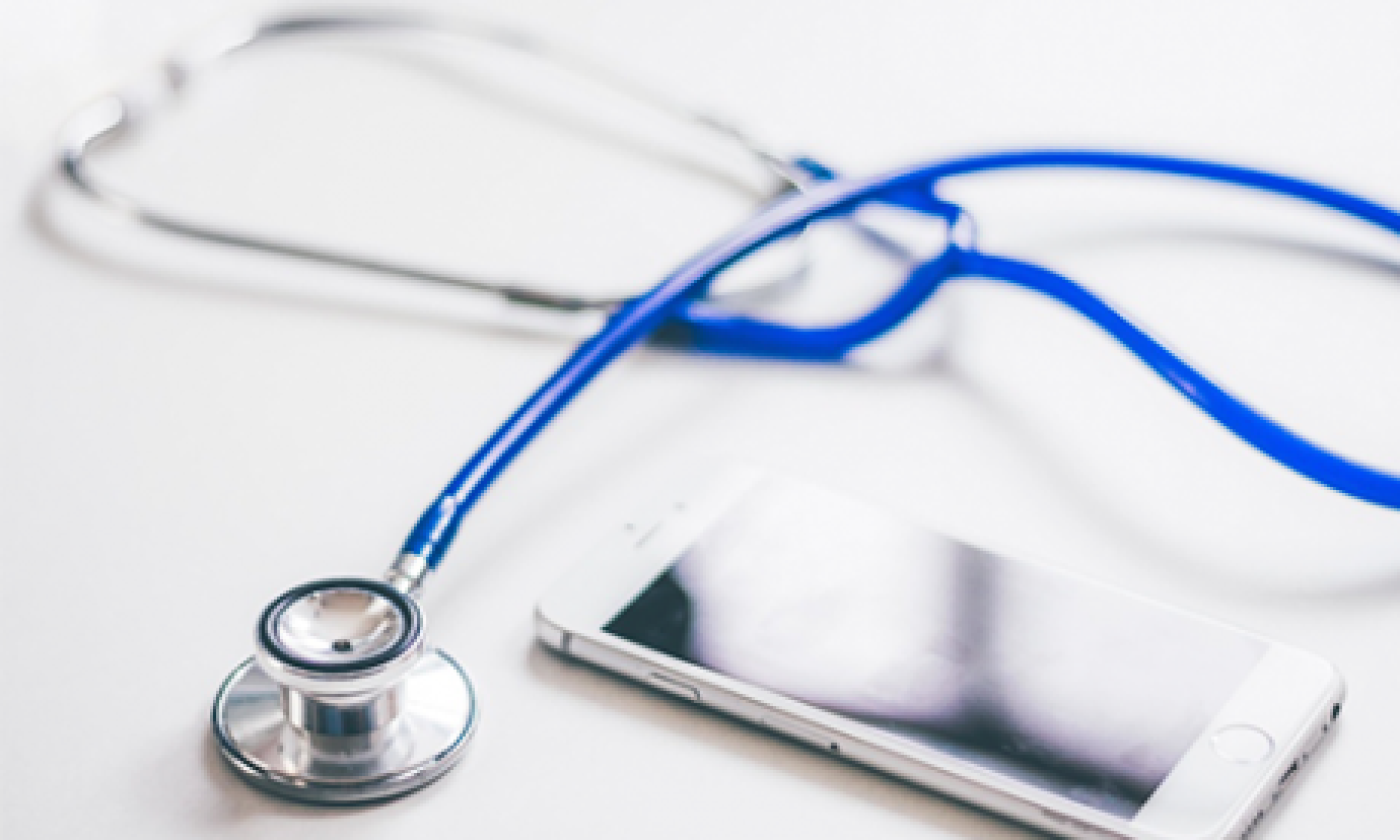 Reto de Innovación Covid-19: Ministerio de Ciencia y Corfo buscan proyectos que enfrenten la amenaza del virus