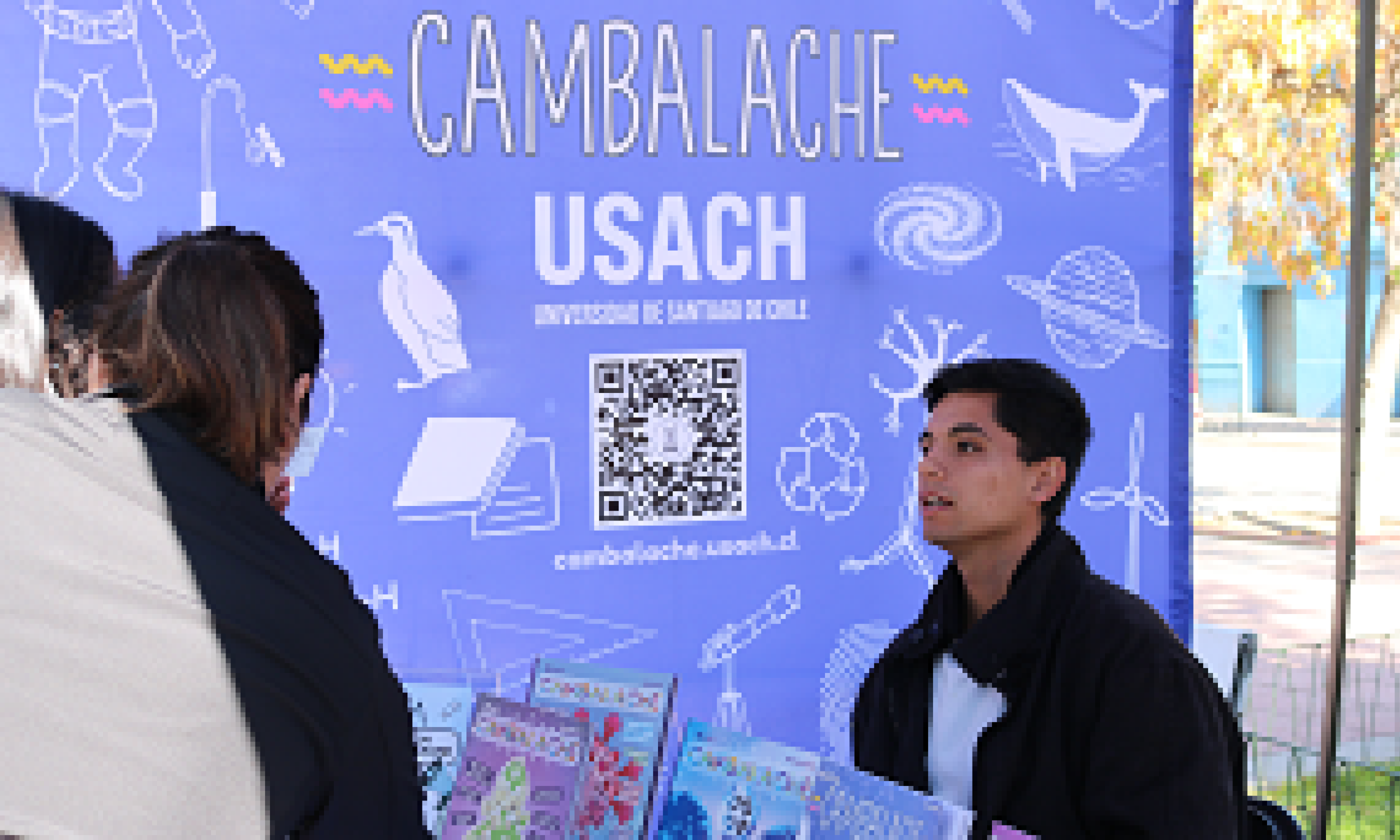 Revista Cambalache participa en feria municipal de Curacaví para acercar las ciencias al público infantojuvenil