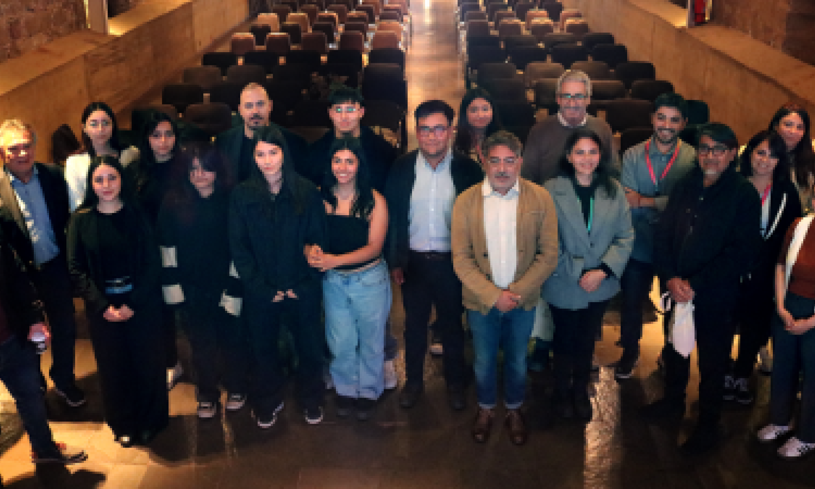 Estudiantes de Arquitectura Usach culminan experiencia de docencia vinculada con exposición en la Municipalidad de San Miguel