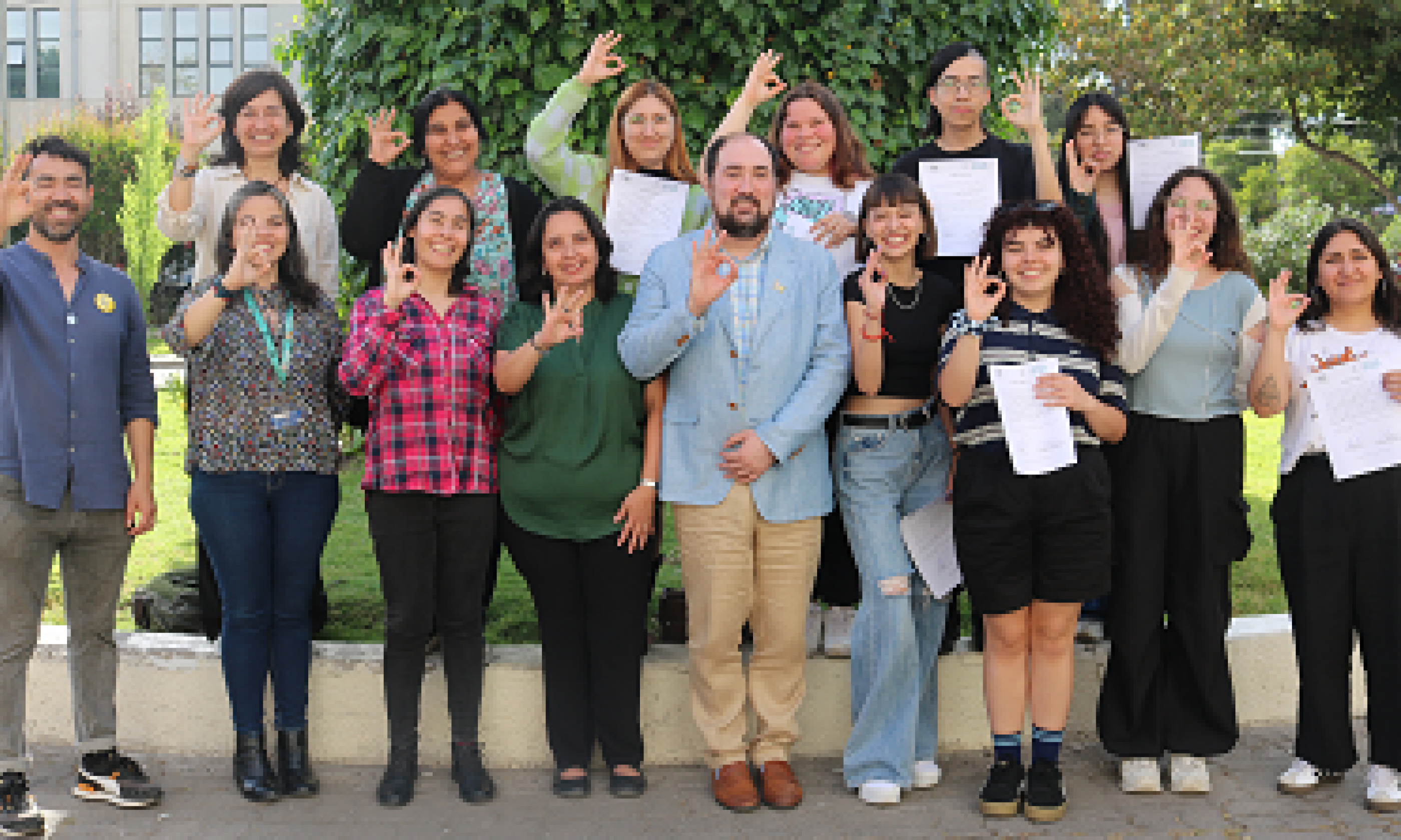 Estudiantes Usach traducen relevante reporte medioambiental en asignatura vinculada con la Alianza Basura Cero