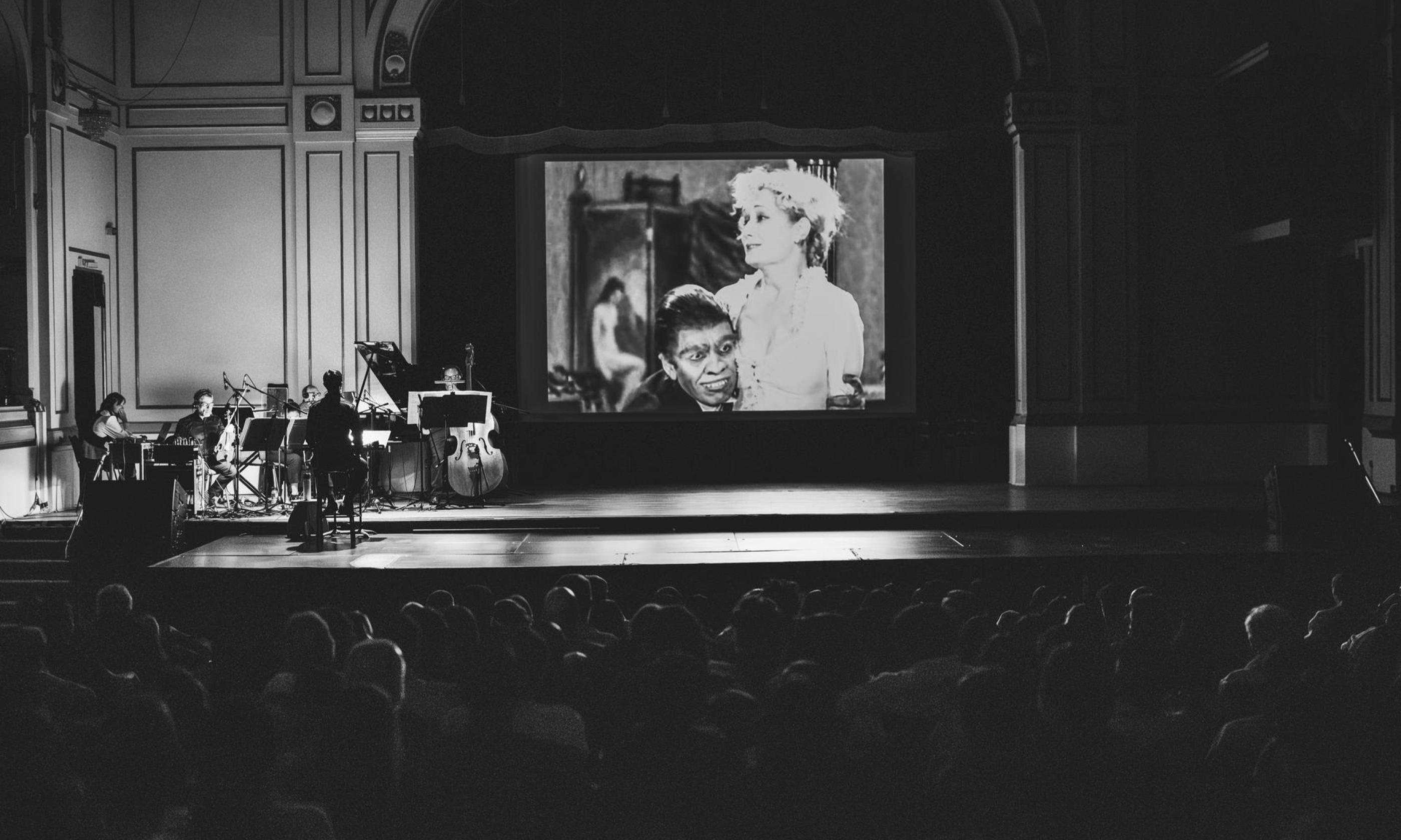 cine